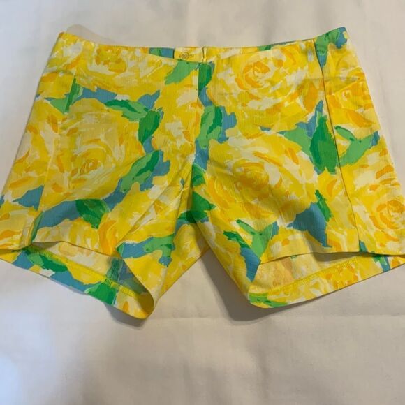 Lilly Pulitzer size 00 Deenie sunflower yellow rose shorts - Picture 1 of 9